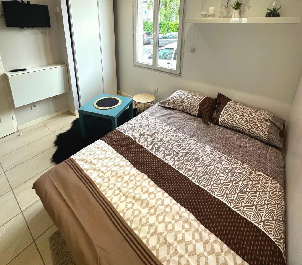 L'Oasis Cosy Apartment Вильорбан Екстериор снимка