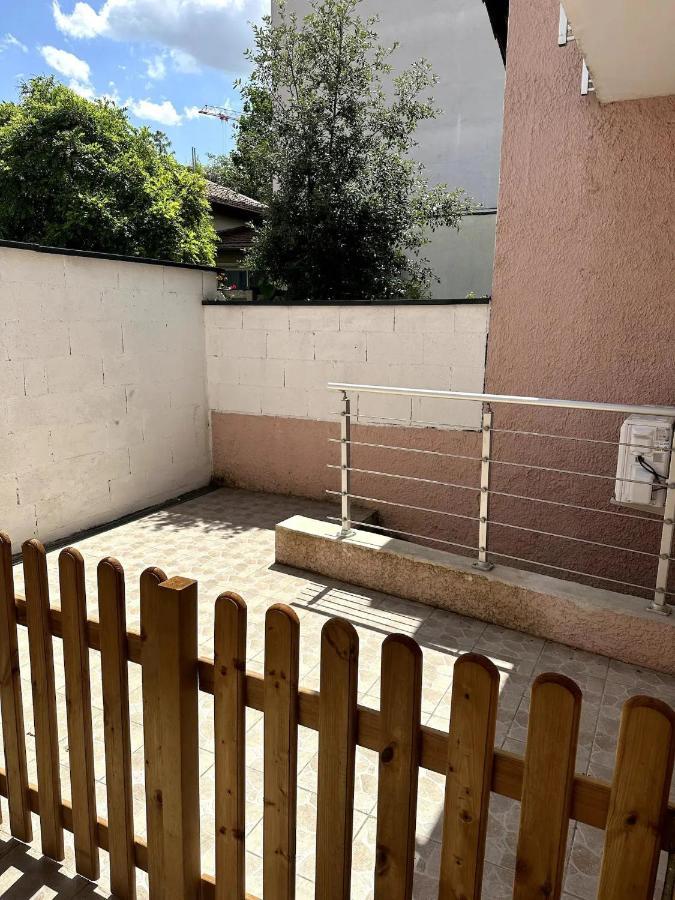 L'Oasis Cosy Apartment Вильорбан Екстериор снимка
